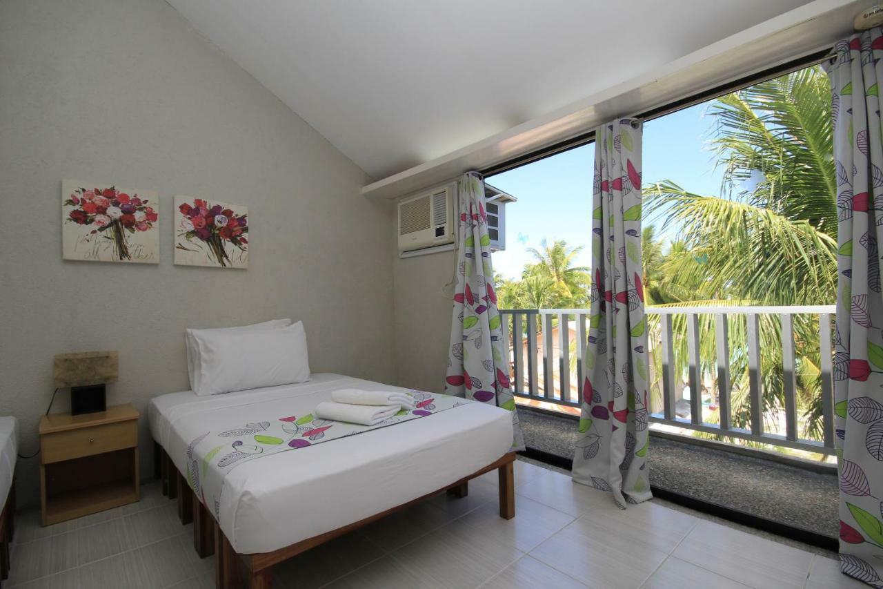 Mr Holidays Hotel Balabag  Luaran gambar