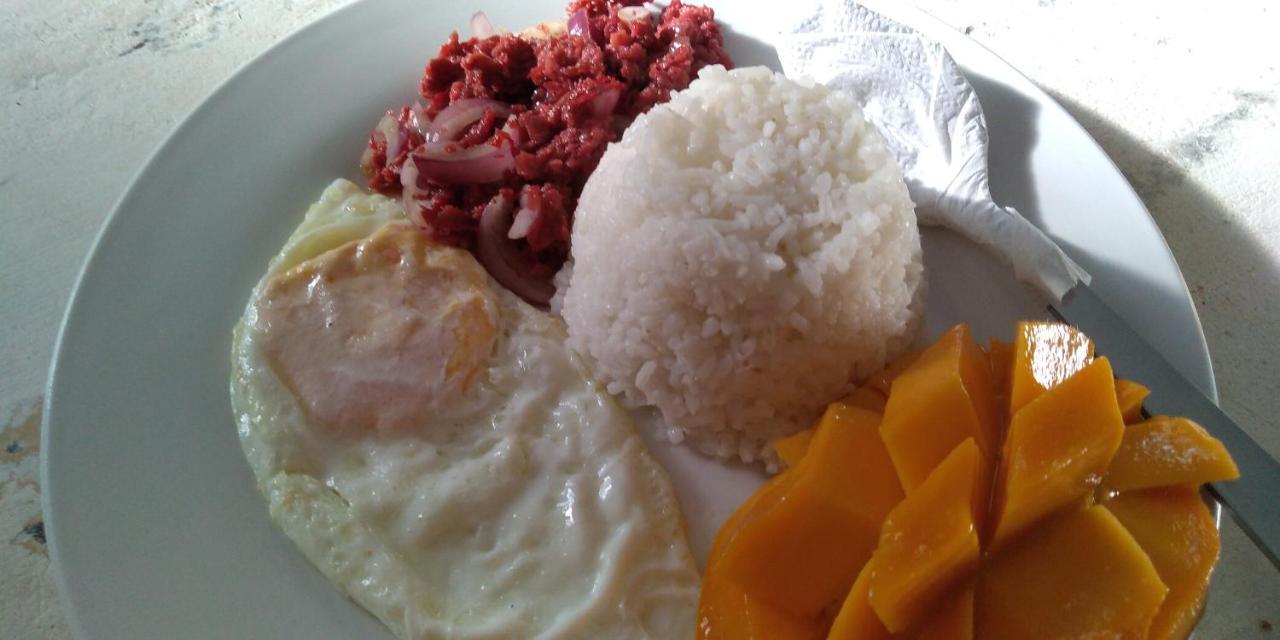 Mr Holidays Hotel Balabag  Luaran gambar