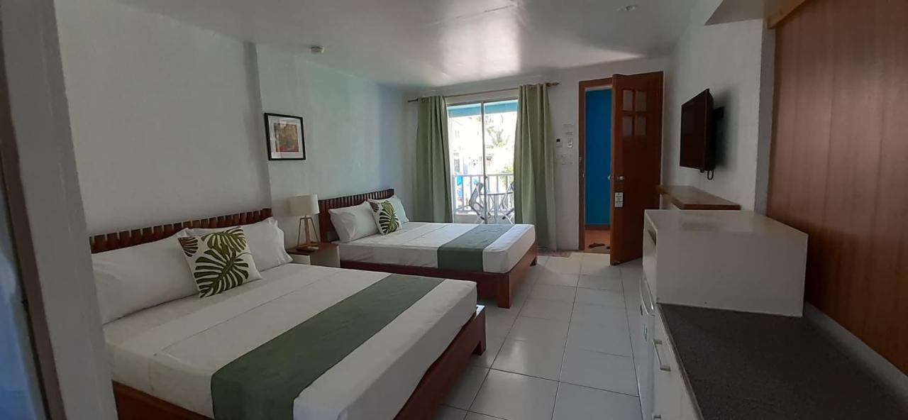 Mr Holidays Hotel Balabag  Luaran gambar